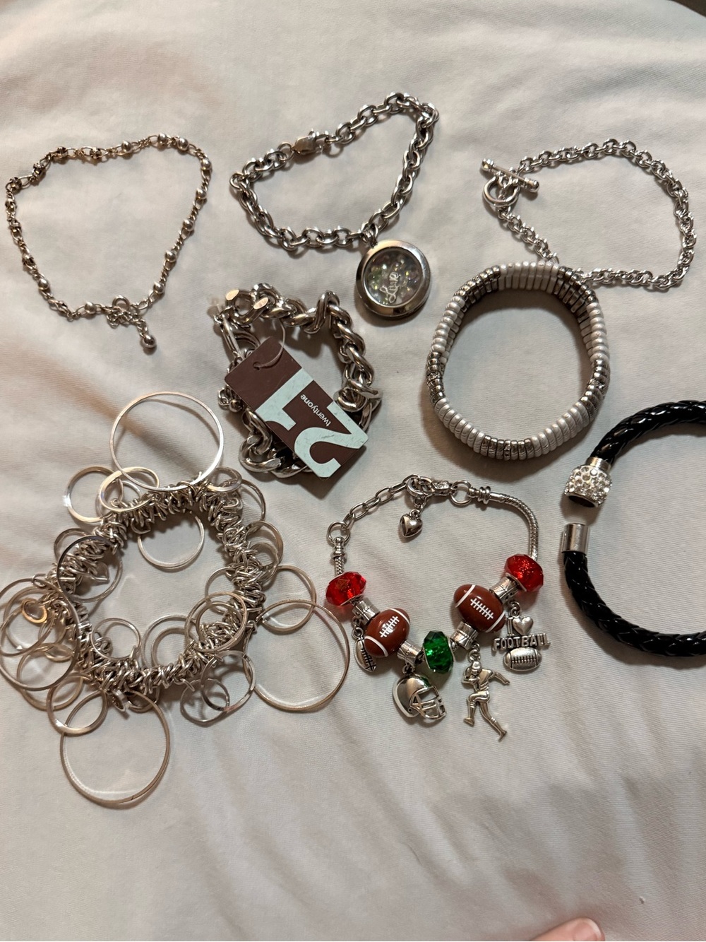 Fashion Mixed Lot 8 Bracelets Chain Beaded Charm Silver/Black